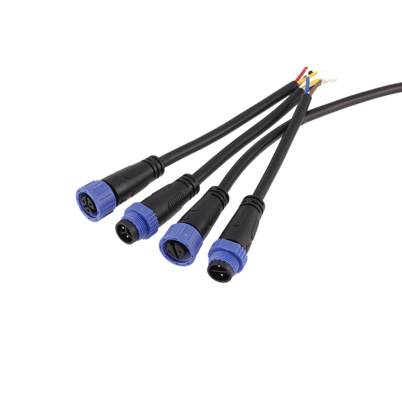 Câbles de 1 extension imperméables du mètre M15 F former la veste de PVC en plastique de Shell pour l'énergie solaire